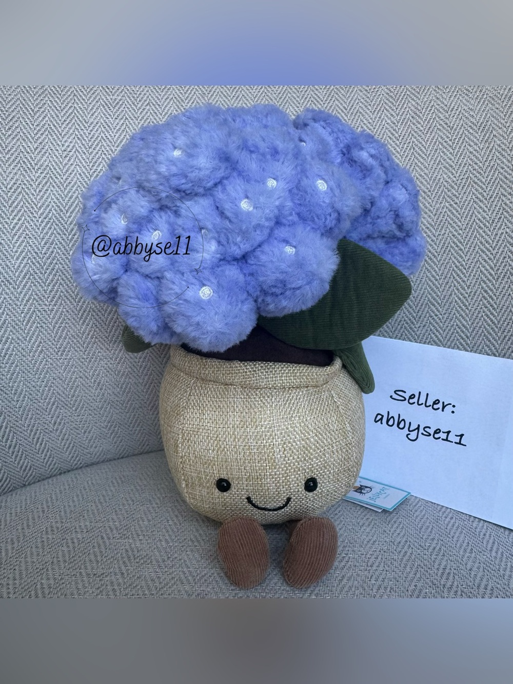 Jellycat Amuseables Hydrangea - Authentic - Brand New With Tags - Fast Ship